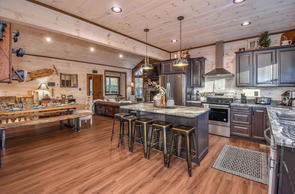 Nordic Mountain Modern Lodge - Family Friendly Luxury Cabin In Walden'S Ridge Sevierville Zewnętrze zdjęcie